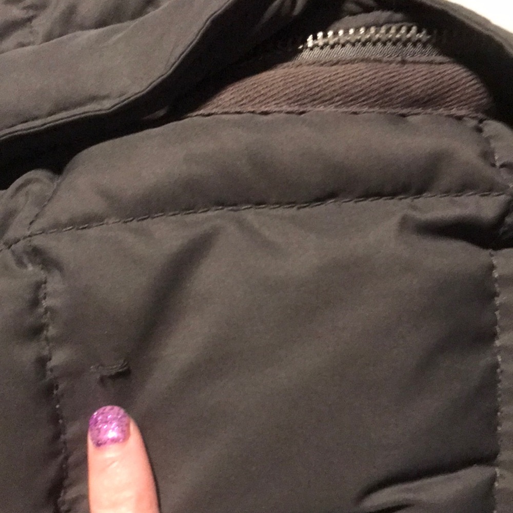 SOLD‼️ Abercrombie Kids Puffer Down Coat Gray - Picture 7 of 8